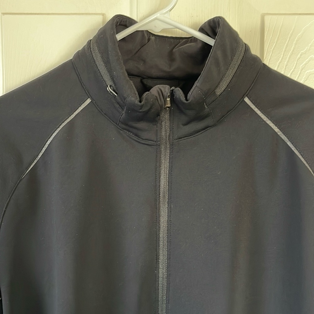 Lululemon Performance Running Jacket Euc Mens Xl - image 3